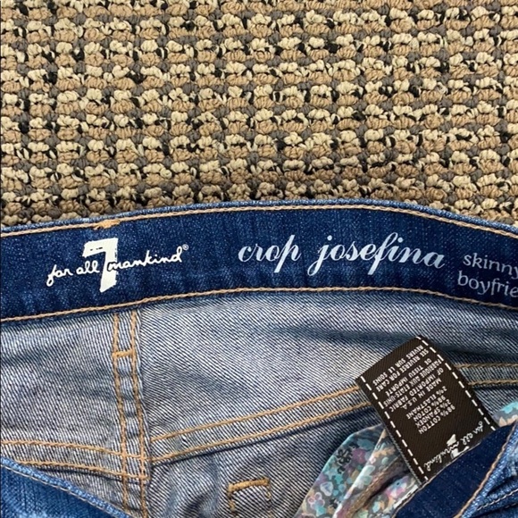 7 FAM Josefina Skinny Cropped Boyfriend Jeans 24 - Picture 4 of 9